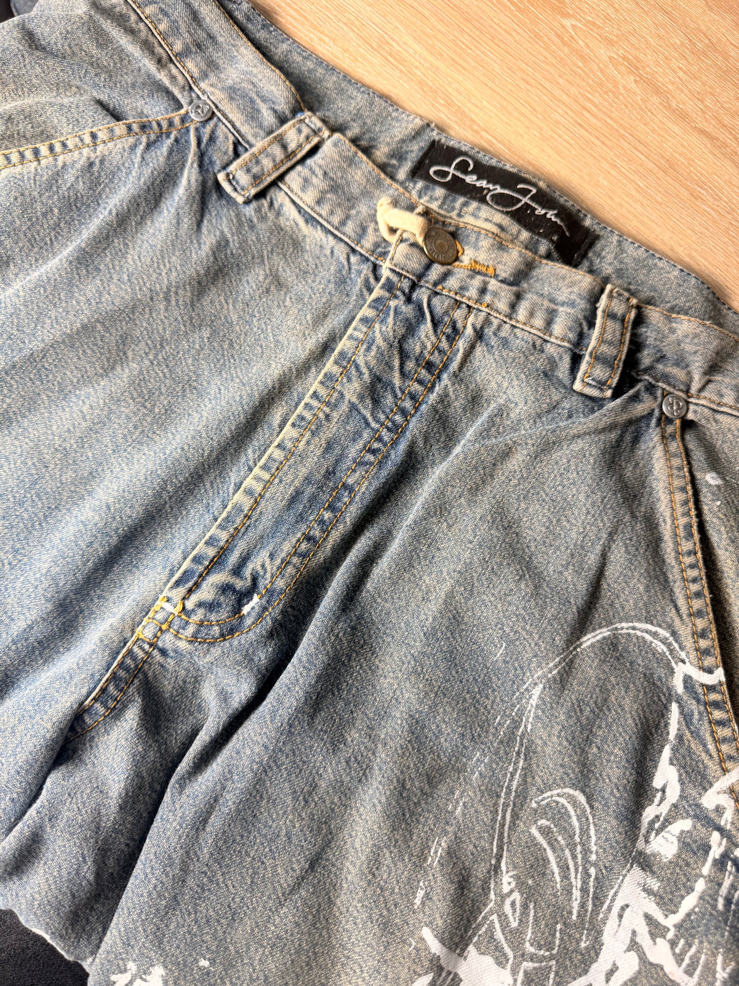 DUSTED ARCHIVE DENIM