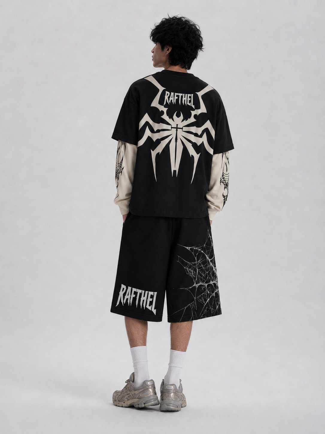SPIDER VEIL TEE