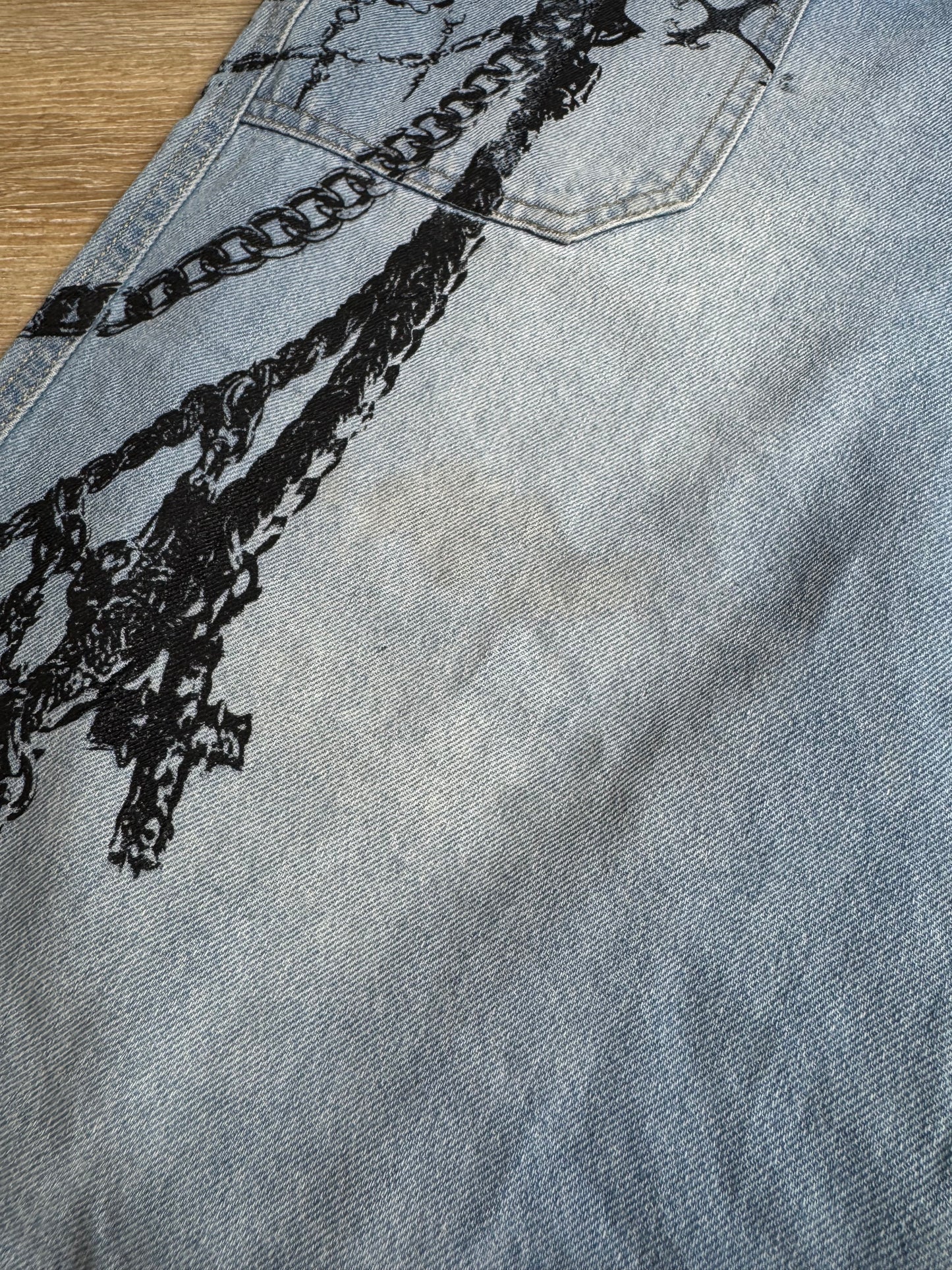 CHAINED ECLIPSE DENIM