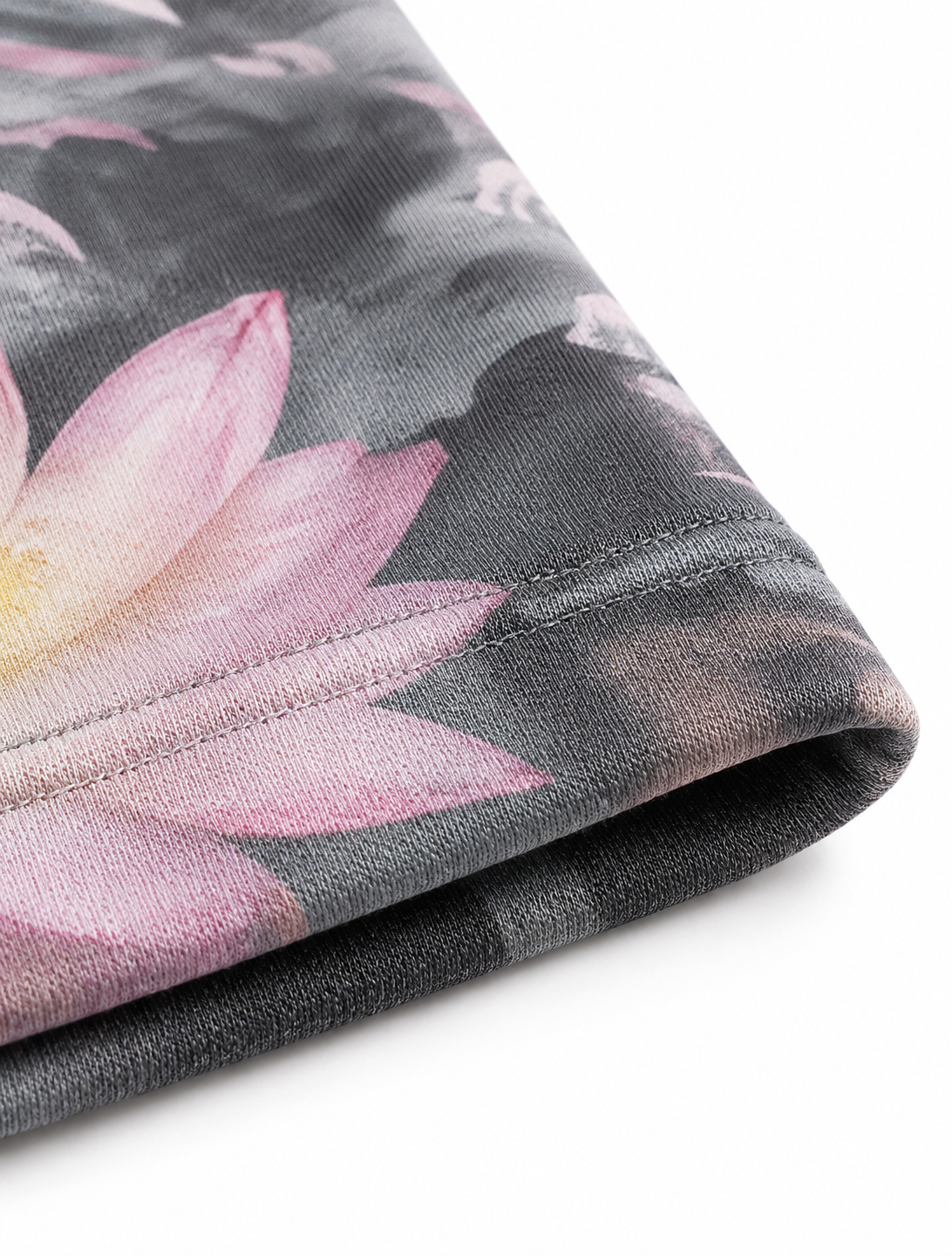 BEANIE LOTUS