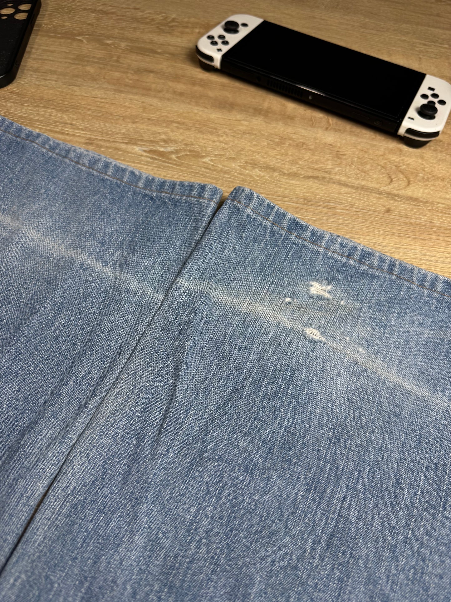 FADED HORIZON DENIM