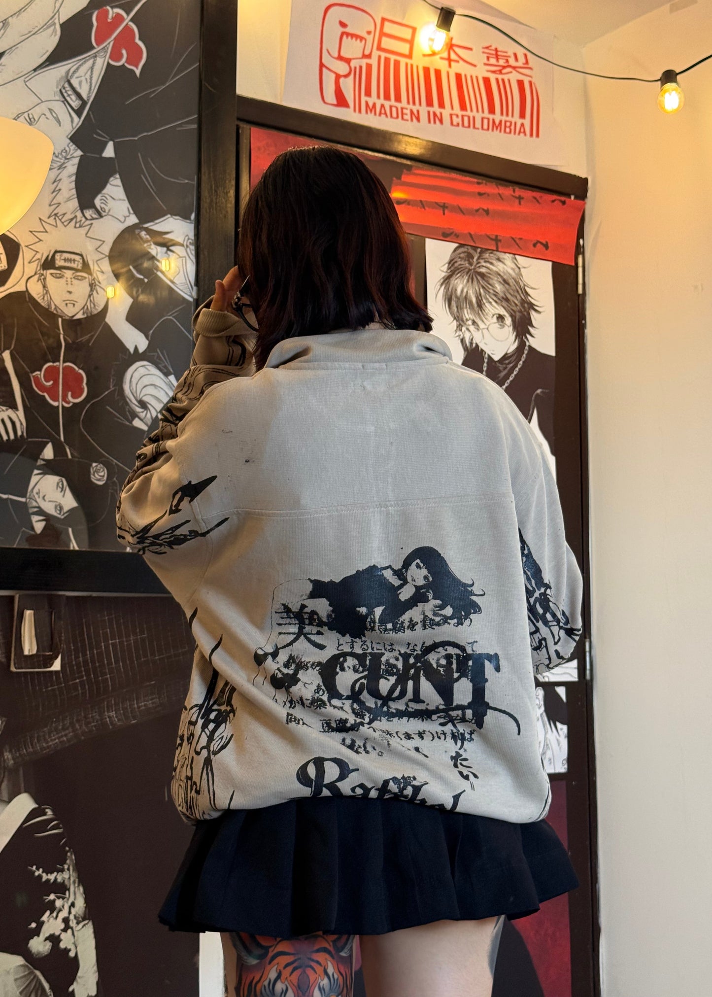 SANDSTONE CUSTOM CREWNECK