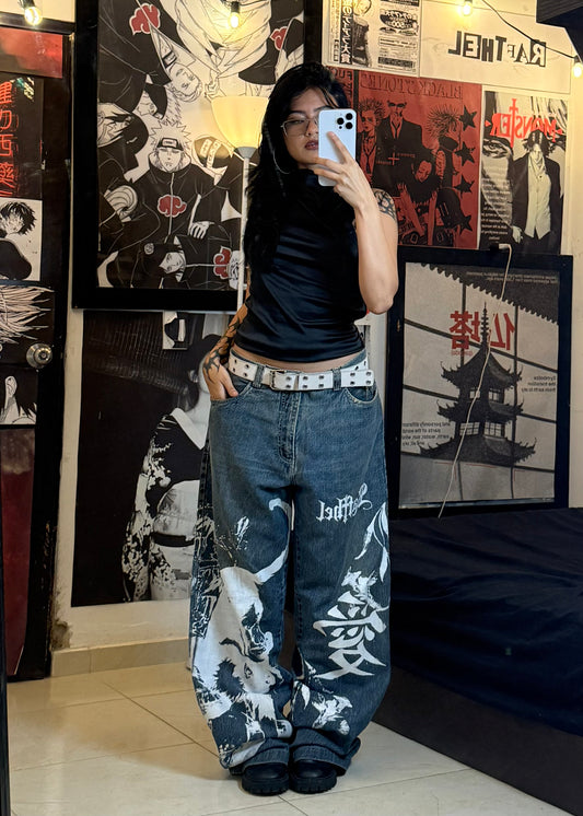 BASIC STRAIGHT-LEG JEANS