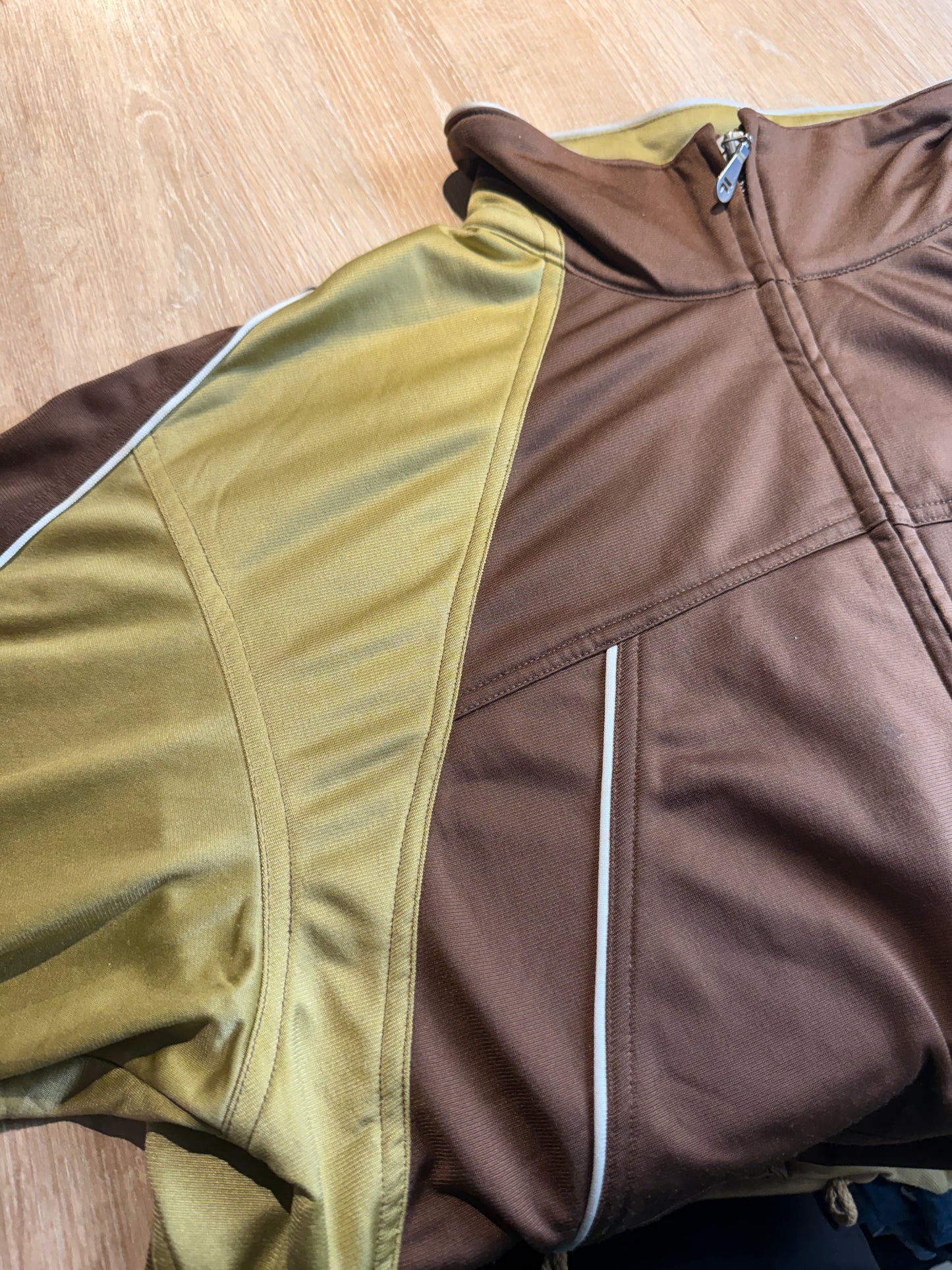 MOSS EARTH ZIP HOODIE