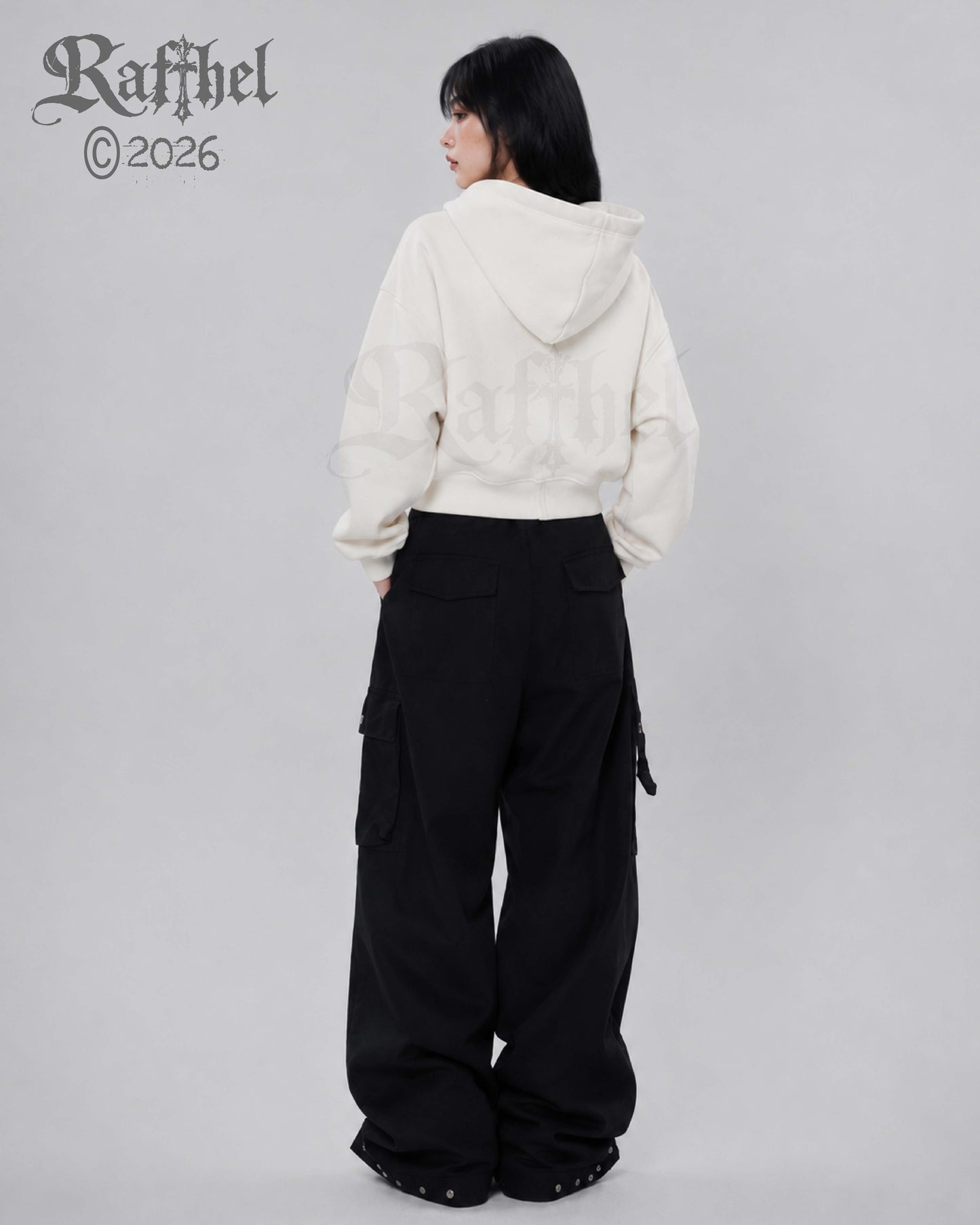 HOODIE WHITE // YUTA