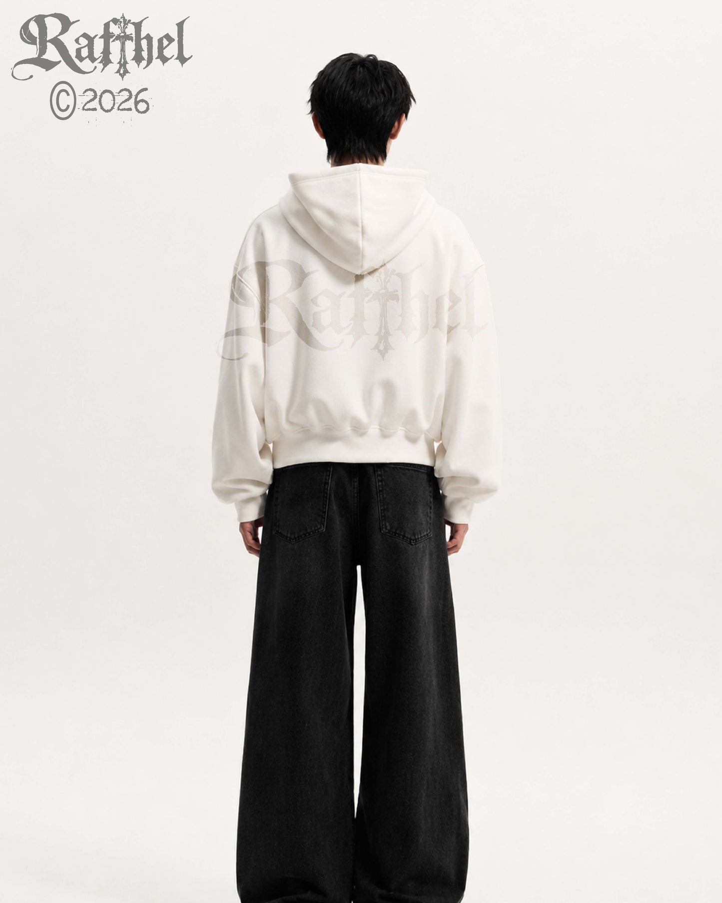 HOODIE WHITE // YUTA